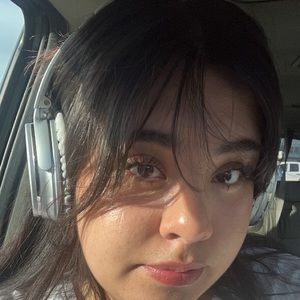 Meet your Posher, Lucie